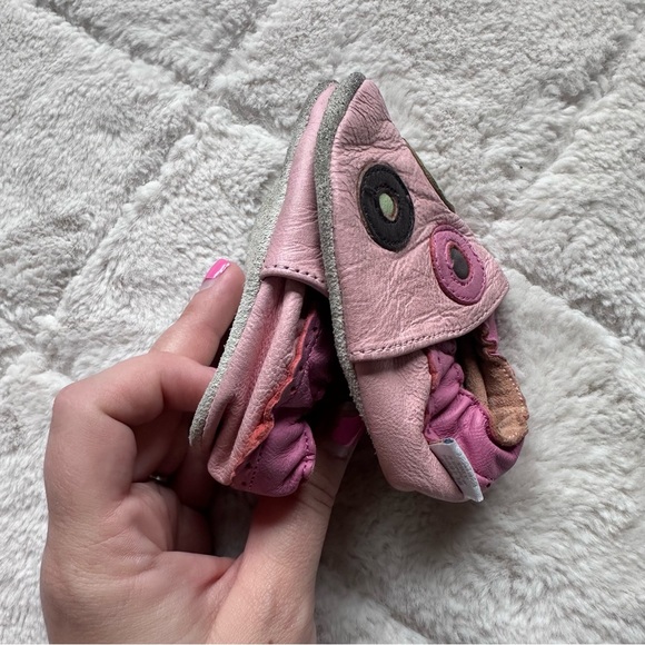 Mini Star | Pink Circles Leather Infant Shoes | Size Small (0-6M) - Picture 7 of 8